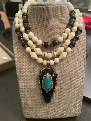 Custom Designs: Ivory and Black Arrowhead Necklace